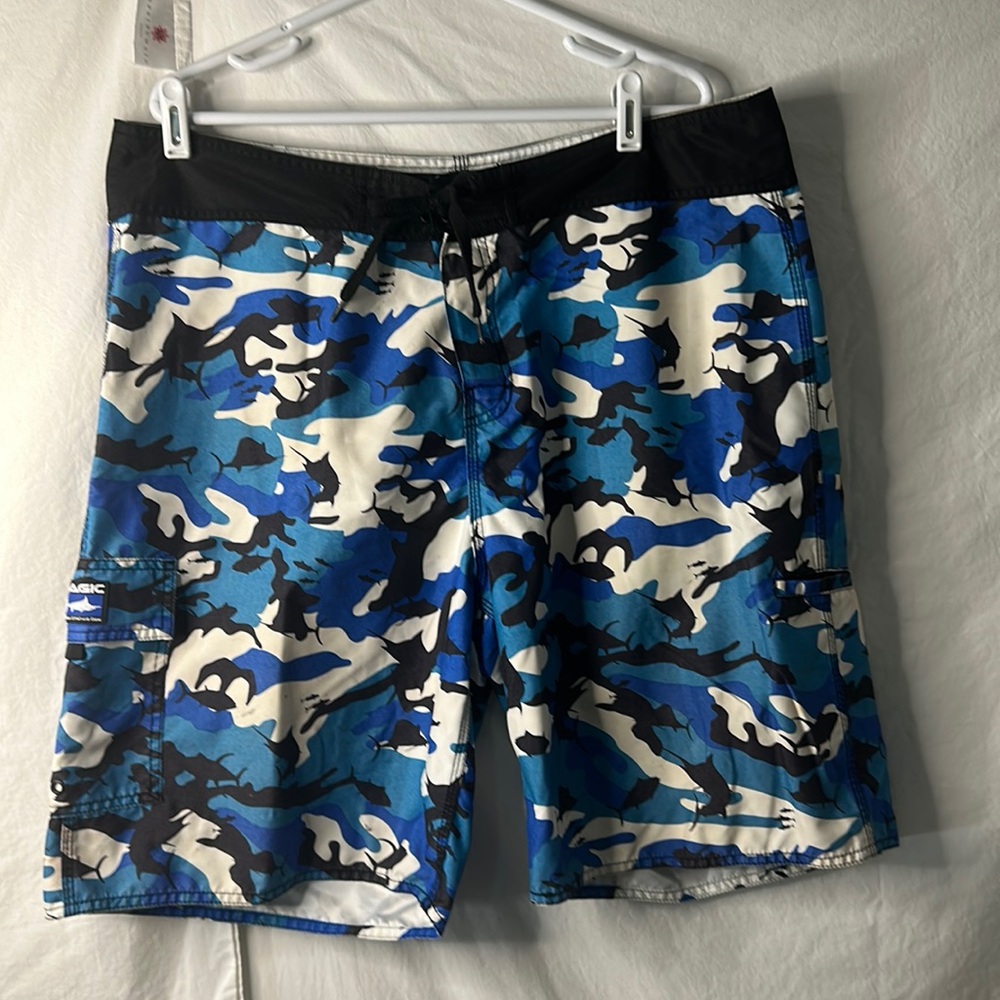 Men’s pelagic swim trunks size 40